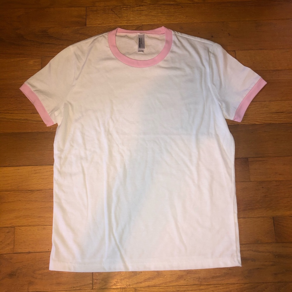 Tee